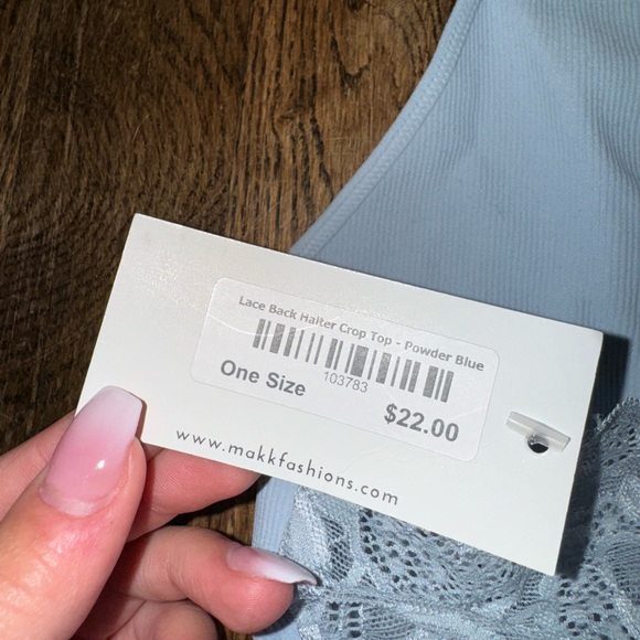 beautiful baby/powder blue halter top with a lacey open back! - Picture 4 of 4